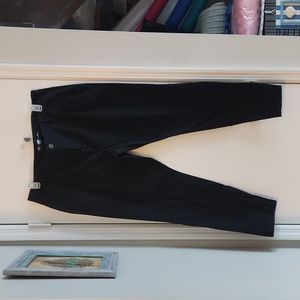 Old Navy Skinny Khakis in Black